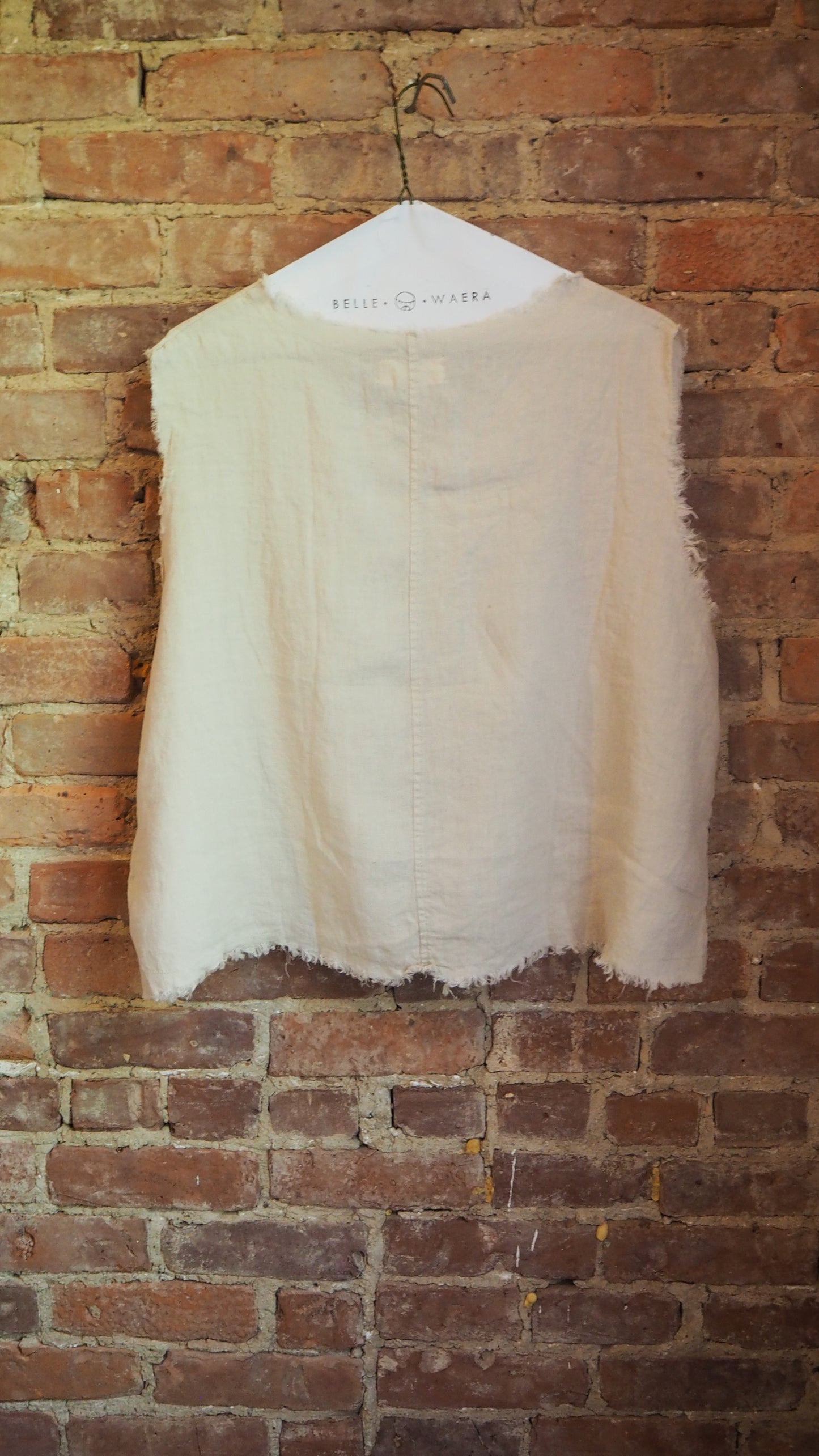 Linen sleeve less top